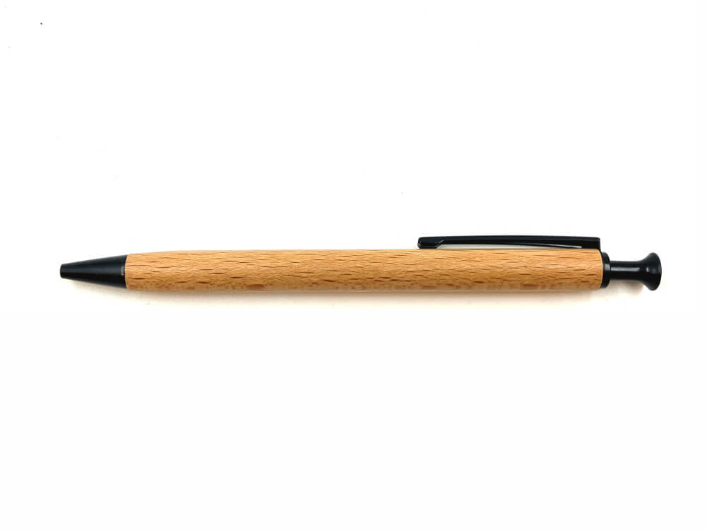 Lesen kemični svinčnik s kovinsko črno garnituro - 140 x 8 mm, bukev