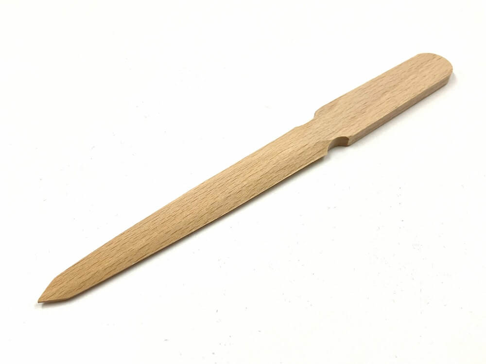 Lesen nož za odpiranje pisem